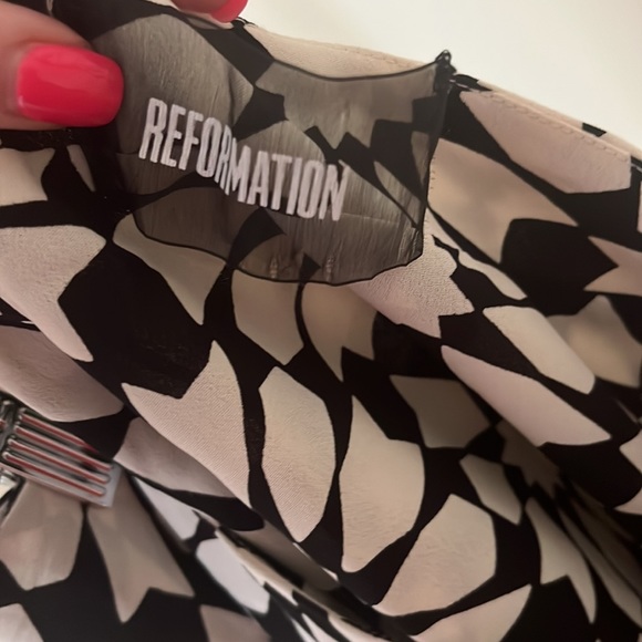 Reformation Naomi Skirt - Picture 6 of 8